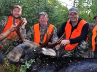 Le groupe de Yannick chasse l'orignal au Fer à Cheval