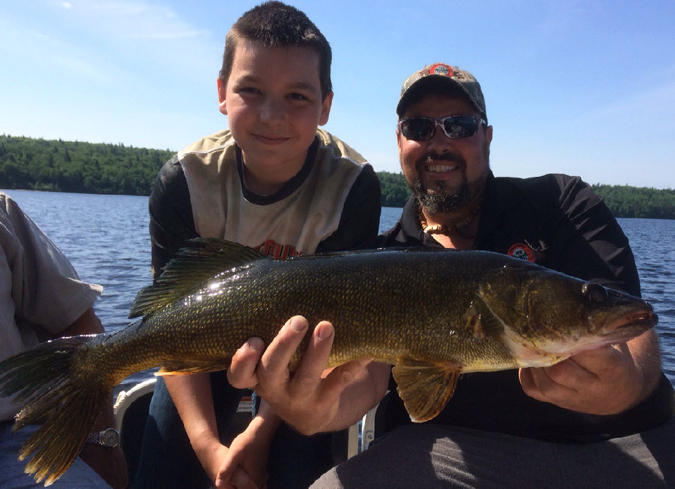 Pêche au doré à la pourvoirie du fer à Cheval