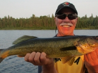 Pêche au doré en ponton sur le lac Nasigon