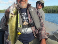 pêche au doré en ponton sur le lac Nasigon
