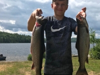 Olivier pêche la truite au Fer à Cheval