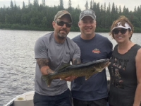 Sortie de pêche en ponton sur le lac Nasigon