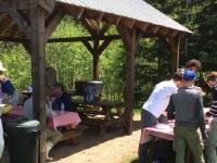 Shore lunch à la pourvoirie du Fer à Cheval, Laurentides