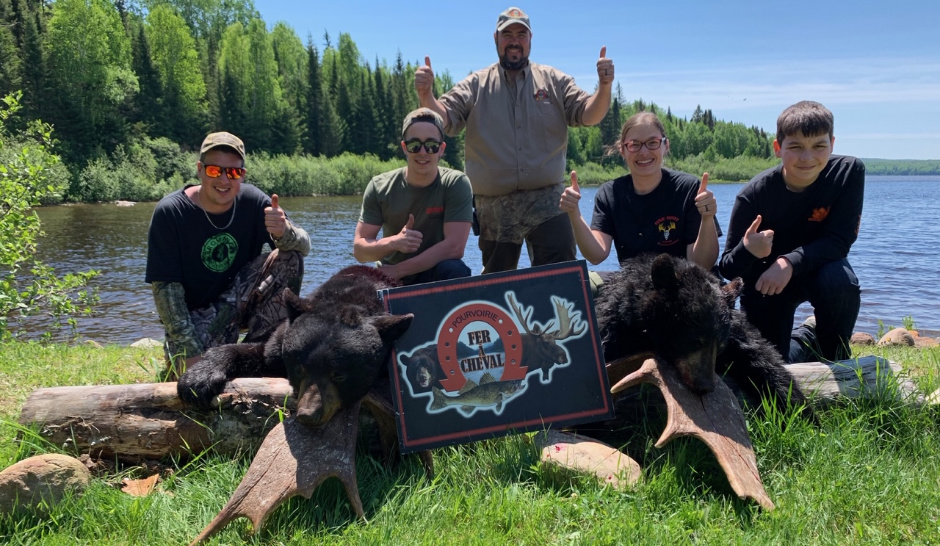 Chasse ours pourvoirie laurentides fer a cheval